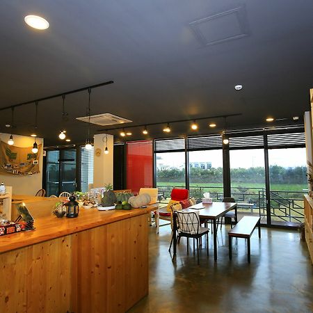 Dongdong Guesthouse Jeju Ngoại thất bức ảnh