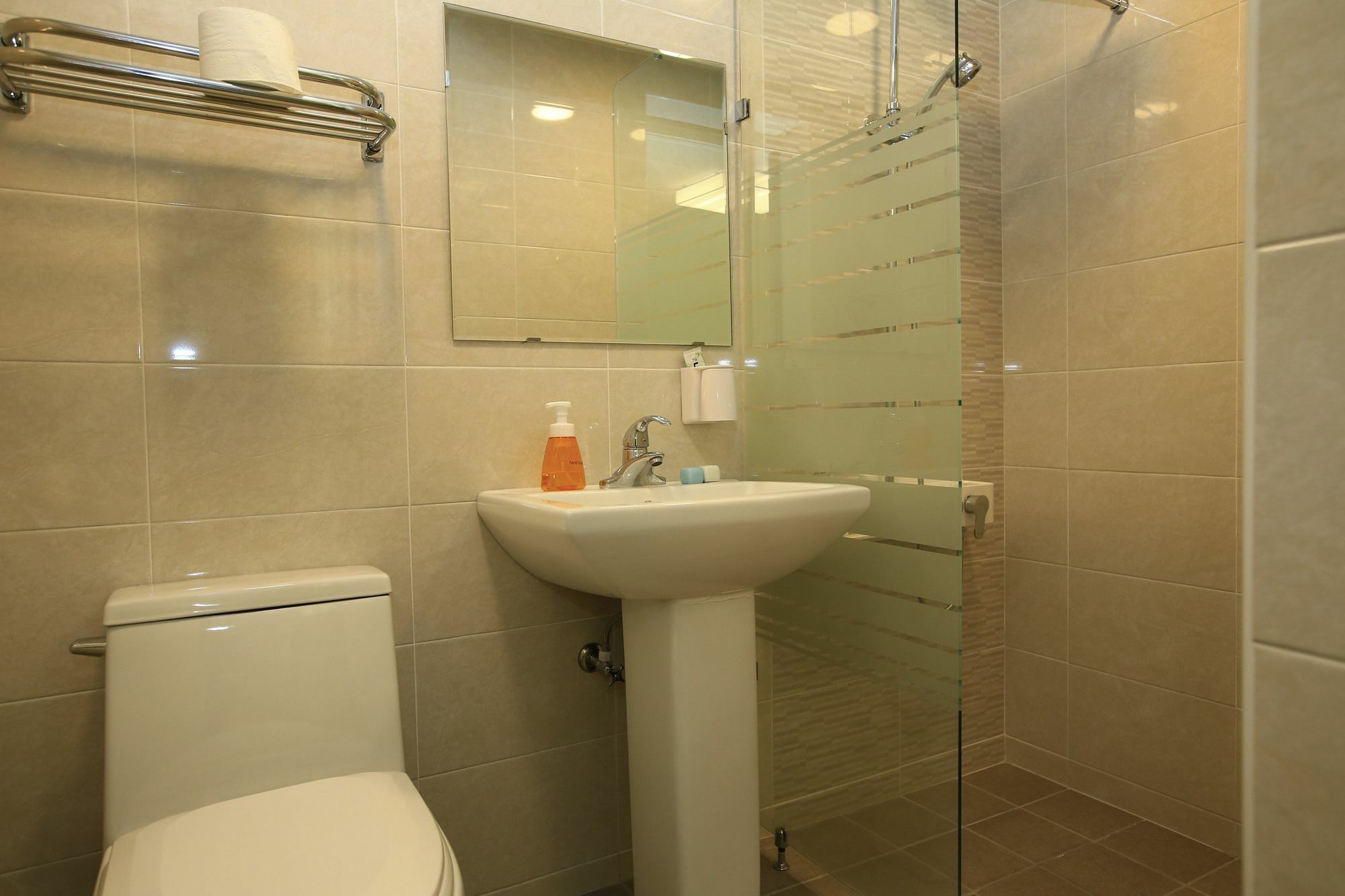 Dongdong Guesthouse Jeju Ngoại thất bức ảnh